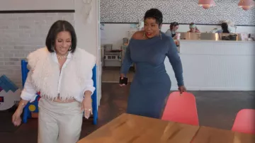 Vestido Maxi con jersey de Fashion Nova Penelope llevado por (Marie Abston) visto en Belle Collective (S08E01)