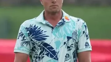 Camiseta Viktor Hovland del Travelers Championship 2026