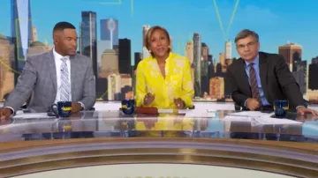 Blusa de seda con estampado floral A.L.C. Walter llevada por Robin Roberts vista en Good Morning America el 30 de junio de 2026