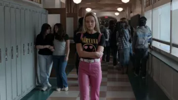 Pantalones de imitación de cuero Bardot Polly usados por Elle Woods (Lexi Minetree) como se ve en Elle (S01E01)