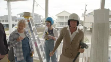 Cardigan Faherty Lodge llevado por Ty Pennington tal como se ve en Batalla en la playa (S05E02)