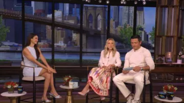 Vestido de High Sport Isla llevado por Nina Dobrev visto en DIRECTO con Kelly y Mark el 30 de junio de 2026