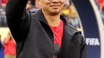 Copa Mundial de la FIFA 2026 Chaqueta negra Simu Liu
