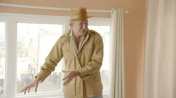 Chaqueta de algodón Polo Ralph Lauren con cinturón usada por Ty Pennington vista en Battle on the Beach (S05E04)