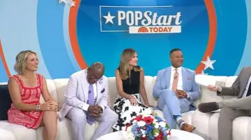 Maeve en Anthropologie Vestido Emma llevado por Dylan Dreyer visto en Today el 1 de julio de 2026
