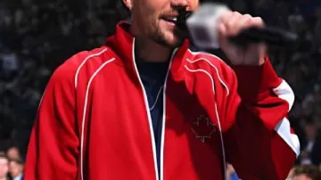 Justin Bieber Draft de la NHL 2026 Chaqueta Roja de los Maple Leafs