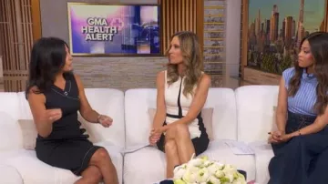 Robe asymétrique à boutons asymétrique Rosetta Getty portée par Tara Narula vue dans Good Morning America le 3 juillet 2026
