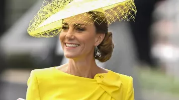 Kate Middleton Royal Ascot 2026 Robe de Catherine, duchesse de Cambridge dans Kate Middleton brille à Royal Ascot 2026| Le beau retour de la princesse Catherine avec le prince William