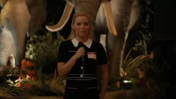 Robe mini deux pièces Lulus portée par Elle Woods (Lexi Minetree) telle que vue dans Elle (S01E05)