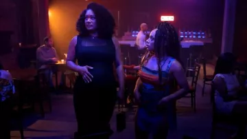 Top de Miaou Tati que lleva Connie (Laila Odom) como se ve en Zatima de Tyler Perry (S04E17)