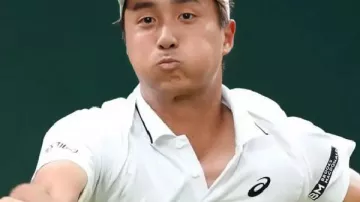 Tenista japonés Shintaro Mochizuki Wimbledon 2026 camiseta