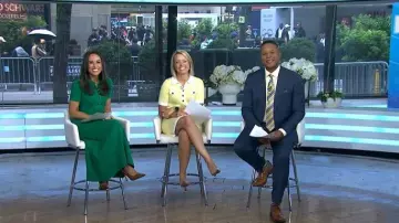 Lilly Pulitzer Theodorah Polo Sweaterdress worn by Dylan Dreyer as seen in Today on  July 7, 2026