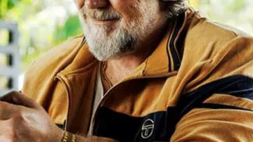 La veste de sport marron Russell Crowe 2026