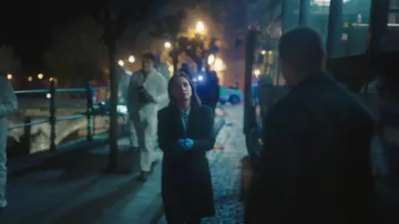 & Other Stories Tailored Single Breasted Coat worn by Bea Metcalf (Laura Fraser) as seen in Patience (S01E06)