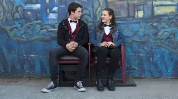 Les bottines FRYE d'Hannah Baker (Katherine Langford) dans 13 reasons why