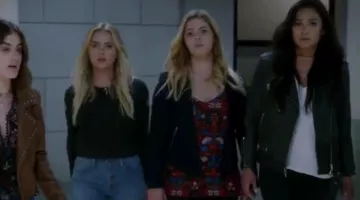 La flor de Hannah Marin (Ashley Benson) en Pretty Little Liars