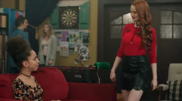 Cheryl Fleur (Madelaine Petsch) jupe noire à Riverdale