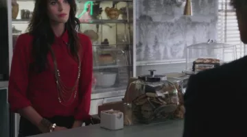 le bracelet de Ruby Le pe­tit cha­pe­ron rouge (Me­ghan Ory) dans Once upon a time