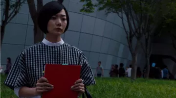 le haut vichy de Sun (Bae Doona) dans Sense8