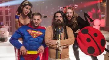 Le costume de Superman de Mathias (Nicolas Duvauchelle) dans Jour J