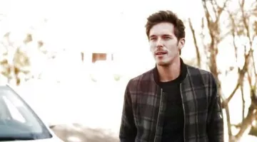 Le bomber de Gunnar Scott (Sam Paladio) dans Nashville