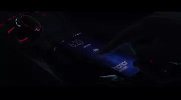 Le smartphone Honor du Dr. Stephen Strange (Benedict Cumberbatch) dans Doctor Strange