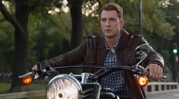 Harley-Davidson Softail Slim Chris Evans in The Avengers