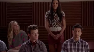El leopardo alto de Santana López (Naya Rivera) en Glee