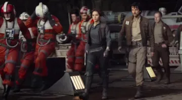 boots Jyn Erso (Felicity Jones) in Rogue One