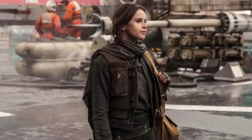 The leather gloves brown Jyn Erso (Felicity Jones) in Rogue One : A Star Wars Story
