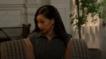 Shashi Lasso Hoop Earrings worn by Kat Richardson (Colby Muhammad) as seen in Beyond the Gates (S02E121)