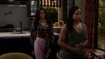 Smythe Waistcoat worn by Naomi Hamilton (Arielle Prepetit) as seen in Beyond the Gates (S02E121)
