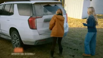 Bottes en daim Ugg Classic Heritage Short II portées par Allie Eklund telles que vues dans The McBee Dynasty : Real American Cowboys (S03E05)