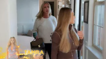 Louis Vuitton Monogram Monogram Metis Satchel 2019 usado por Vicki Gunvalson, visto en The Real Housewives of Orange County (S20E02)