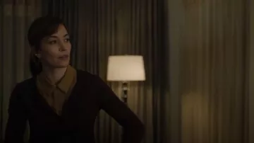 Camiseta de Max Mara Nola que lleva Rachel Mills (Britt Lower) como se ve en I Will Find You (S01E02)