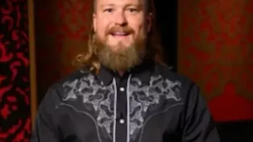 Taskmaster AU S04 Bretty Blake Black Shirt worn by Self (Brett Blake) as seen in Taskmaster (S06)