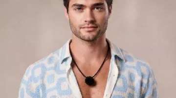 Love Island USA S07 Thomas John Palma Blue/White Print Shirt as seen in Love Island USA