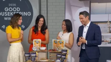 Laundry by Shelli Segal Embroidered Top worn by Stefani Sassos as seen in Good Morning America on July 20, 2026