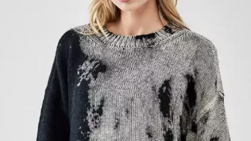 The Crow Girl S02 Clara Rugaard Washed Knit Sweater