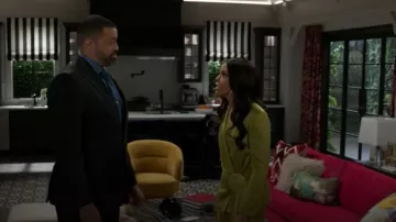 Khoi Kimi Brooch worn by Dani Dupree (Karla Cheatham Mosley) as seen in Beyond the Gates (S02E127)