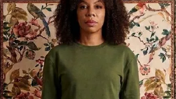 The Chi S08 Long Sleeve Corset Waist Top as seen in The Chi (S08)