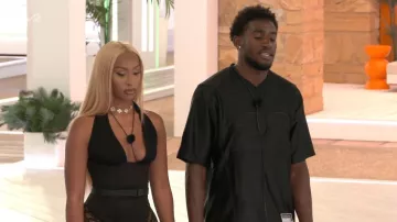 Maillot d'échauffement Supreme Jordan porté par Simba Kudyiwa dans l'épisode de Love Island (S13E32)