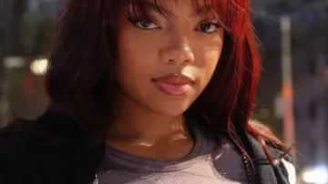T-shirt cœur de Riley Burruss, vu dans Next Gen NYC S02