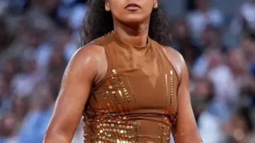 Robe mini de Naomi Osaka lors du tournoi de tennis de Roland-Garros