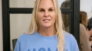 The McBee Dynasty S03 Kristi McBee HOMEBODY Sweatshirt (Kristi Mcbee) as seen in The McBee Dynasty: Real American Cowboys (S03)