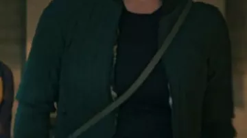 Veste réversible portée par Judith Burton (Hannah Waddingham) dans Ride or Die (S01)