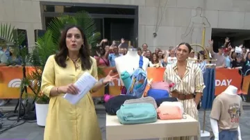 Jupe longue à volants en popeline de coton Banana Republic portée par Melissa Fernandez, vue dans l'émission Today le 27 juillet 2026.