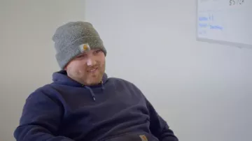 Carhartt Men’s Rain Defender Paxton Heavyweight Hooded Sweatshirt worn by (Cole Mcbee) as seen in The McBee Dynasty: Real American Cowboys (S03E06)