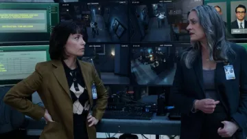 Frame The Argyle Wool Polo Sweater worn by Rebecca Wilson (Nicole Pacent) as seen in Criminal Minds (S19E05)