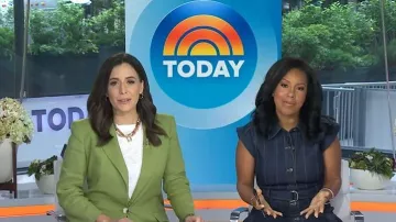 Veste Dickey à simple boutonnage Veronica Beard McGowan portée par Hallie Jackson dans l'épisode de Today diffusé le 28 juillet 2026.